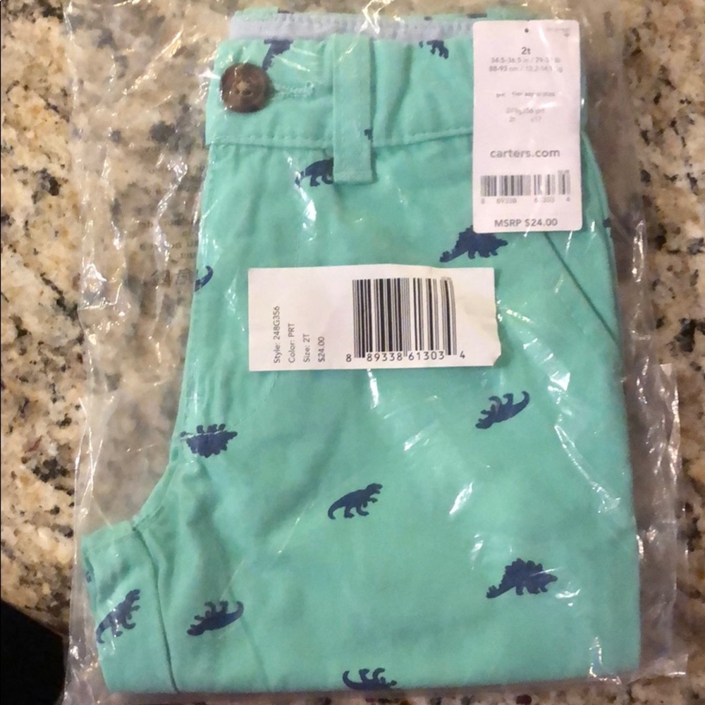 Carter’s Dinosaur shorts size 2T NWT